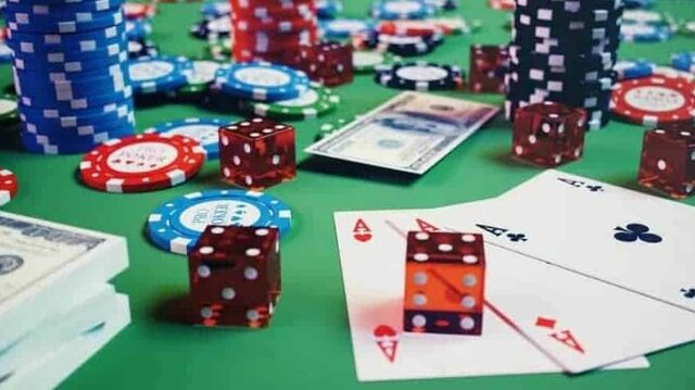 Tài xỉu là gì? Hướng dẫn cách chơi và soi cầu tài xỉu luôn thắng Tài xỉu là gì? Hướng dẫn cách chơi và soi cầu tài xỉu luôn thắng